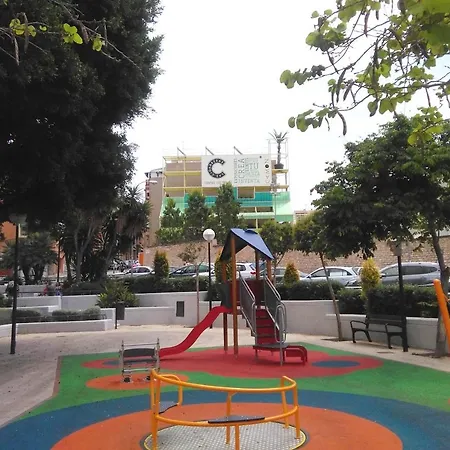 Coqueto Y Cómodo Apartamento-aire Acond Carolinas Bajas Apartamento